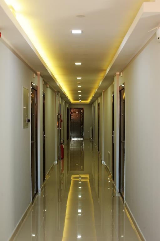 Garni Hotel Crystal Ice Ниш Екстер'єр фото